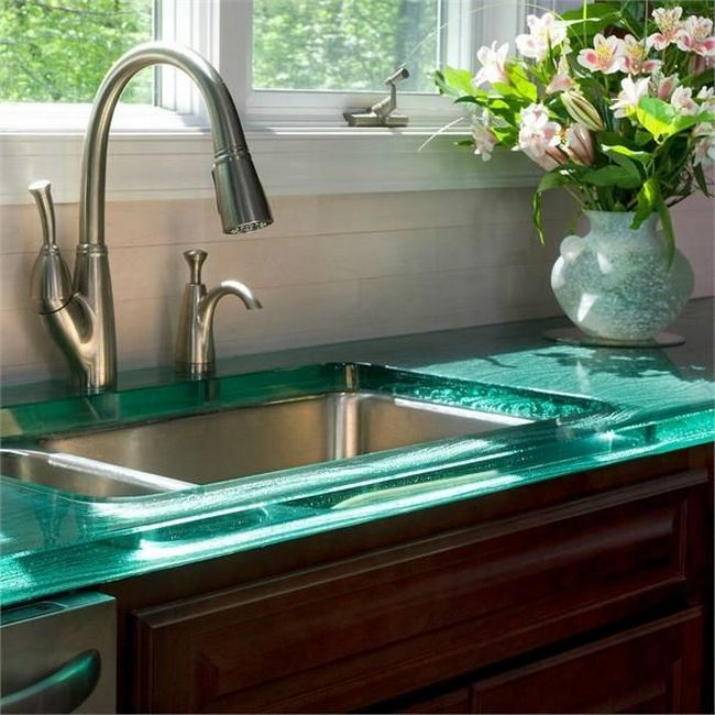 Glass-kitchen-Countertop