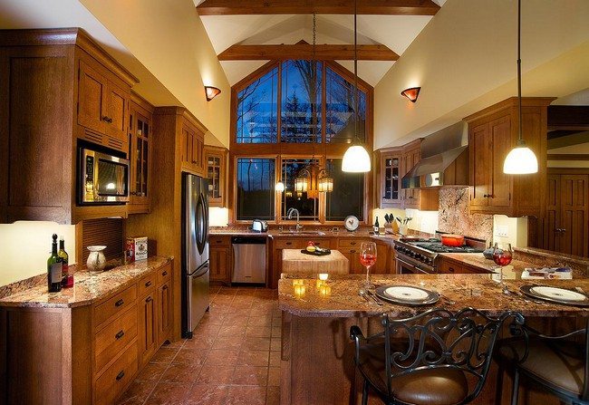kitchen with high ceiling anf a big triangle window