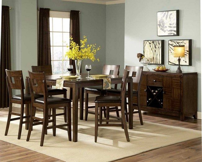 vintage cahir with soft seats around the table with glasses of wine