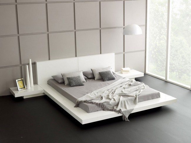 Simple minimalist bedroom