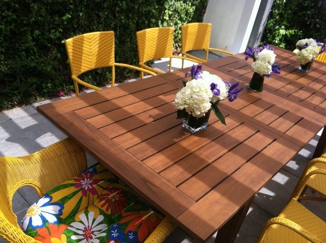 Homemade-Patio-Furniture-Table-Dining