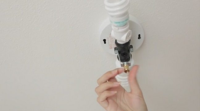 Two bulbs like before