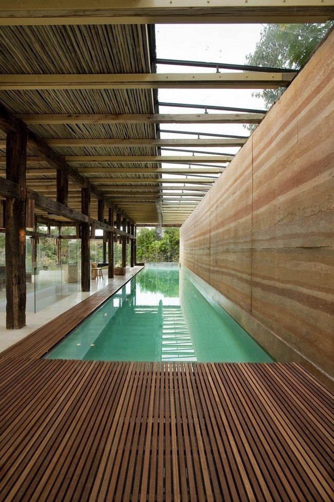 Long and narrow swimming pool