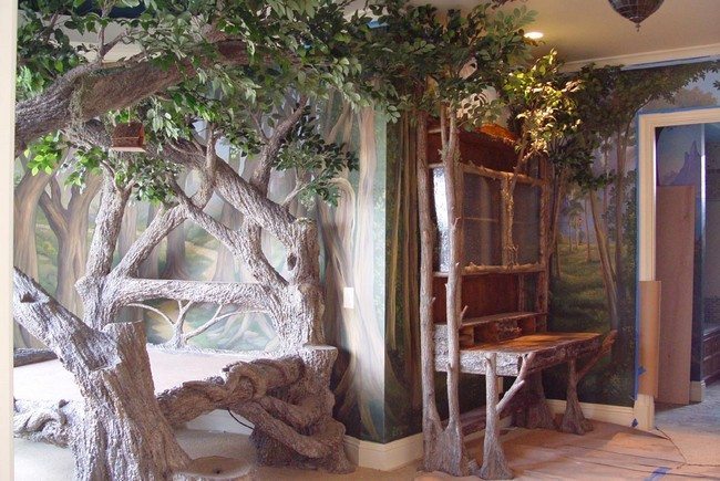 Bed and dressing table made from trees