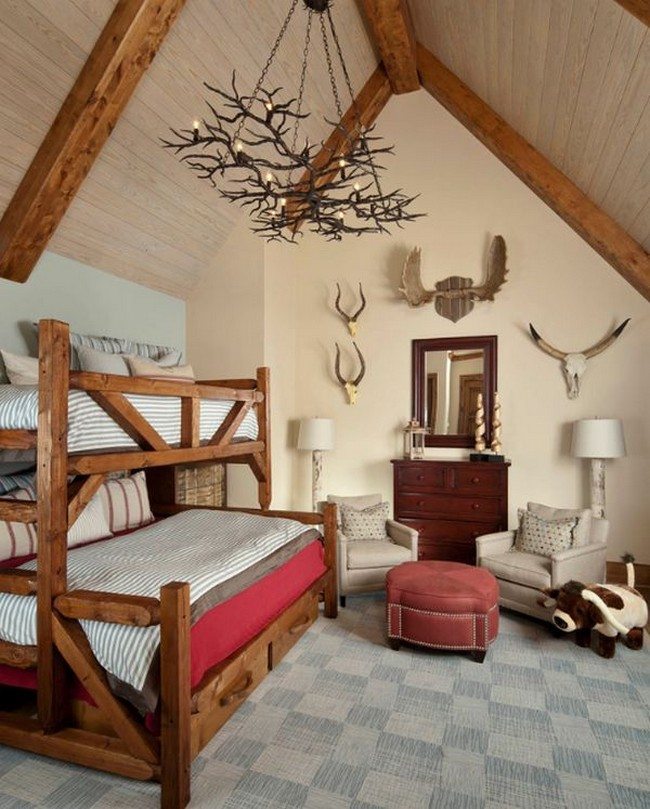 Compact boys’ bedroom with a rustic theme by Platinum Series 