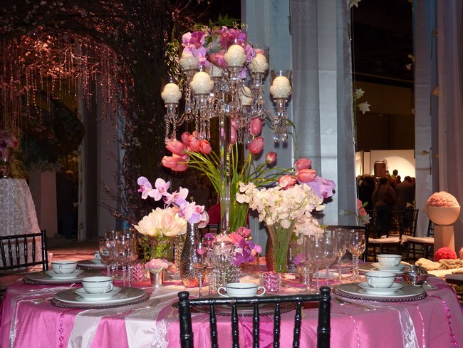 Glass vases with elegant floral arrangements