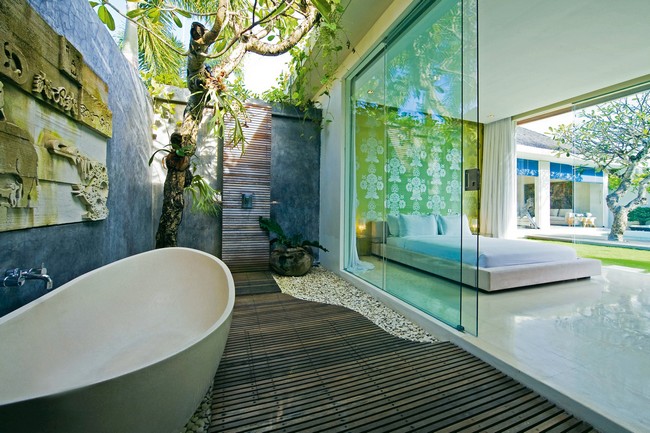 Outdoor tub with sliding glass door