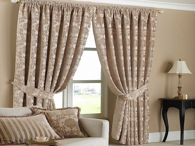 Customized window curtain with curtain holders