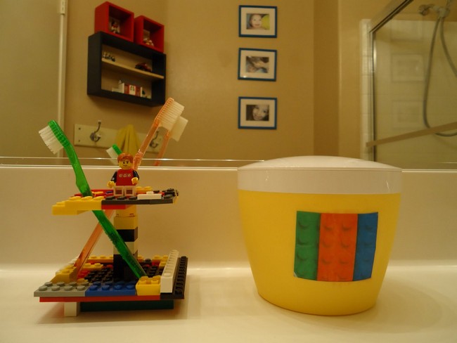 Lego-themed toothbrush holder