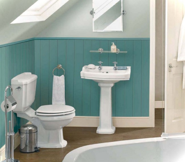 Minimalistic bathroom design with wood paneling 
