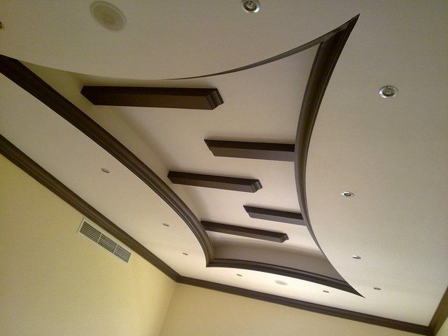 Stylish and elegant ceiling